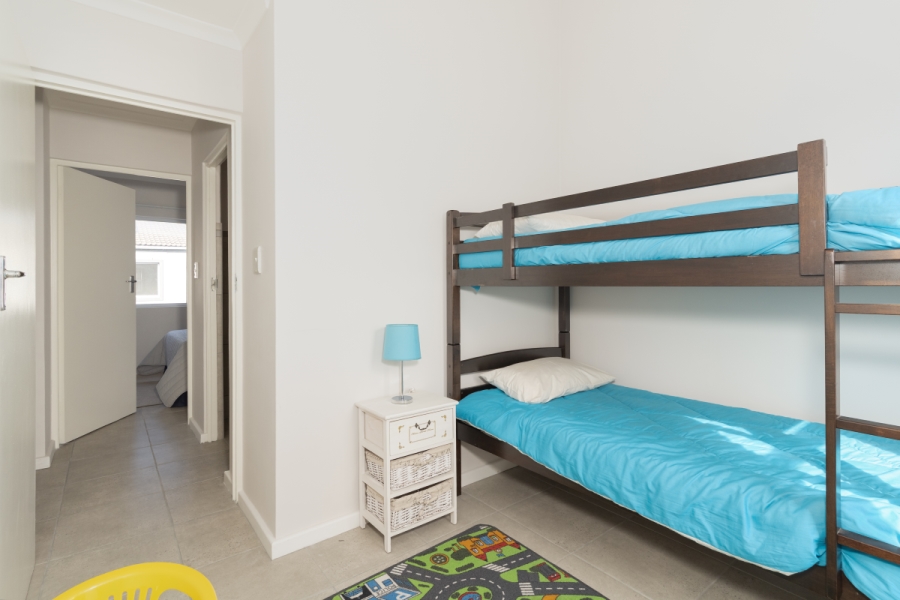 2 Bedroom Property for Sale in Stratford Green Western Cape